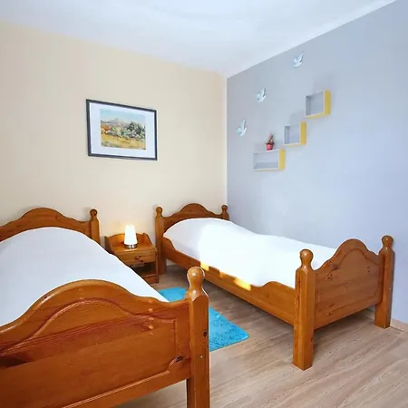 Papillon 18-4 Apartment