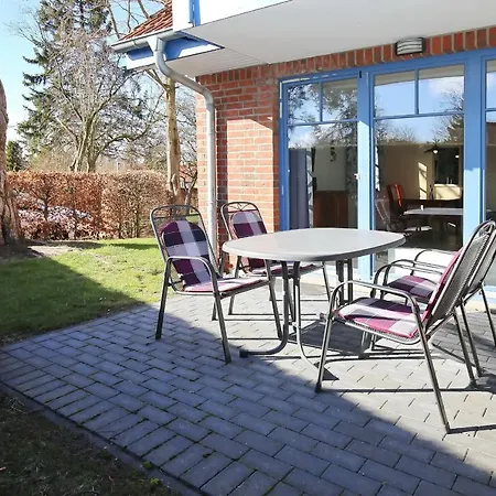 Papillon 18-4 Apartment *